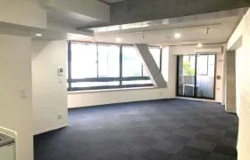 TAMA WOODY GATE IKEBUKURO(旧:池袋5th)の外観