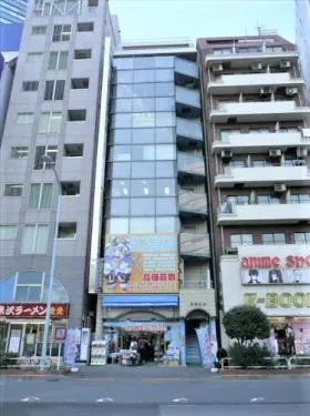 共永ビルの外観