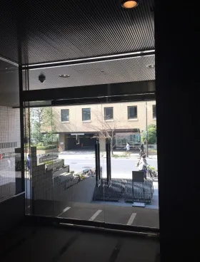 勝永六番町ビルの外観