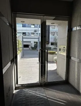 アールビルの外観