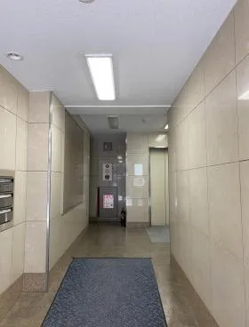 依田忠ビルの外観