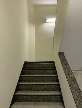 依田忠ビルの外観