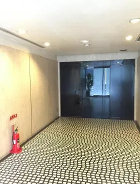 日月館麹町ビルの外観
