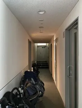 渡辺コーポレーションビルの外観