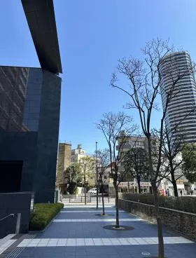 アウルタワーの外観