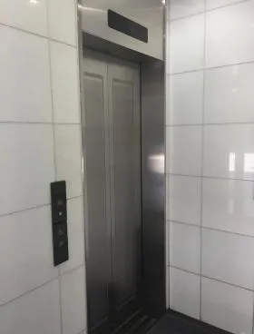 池袋今泉ビルの外観