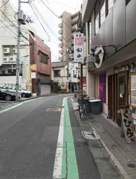 糸原ビルの外観