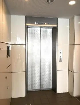 メゾン南大塚ビルの外観