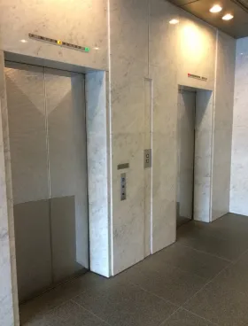 A-PLACE五反田駅前(旧五反田サンケイ)ビルの外観