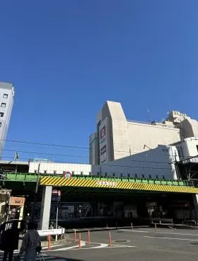 A-PLACE五反田駅前(旧五反田サンケイ)ビルの外観