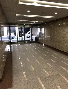 名古路本館ビルの外観