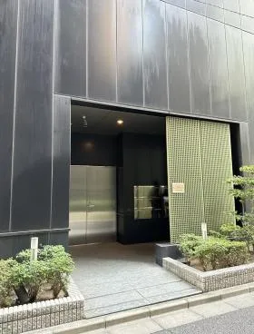 フロントプレイス日本橋ビルの外観