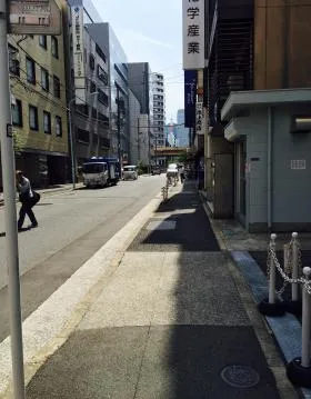 日本橋三友ビルの外観