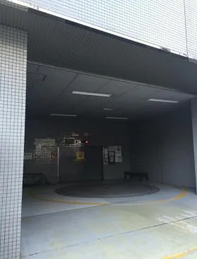 池袋パークビルの外観