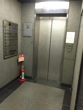 ナイスフォーラム南池袋ビルの外観