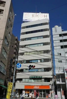 第20SYビルの外観