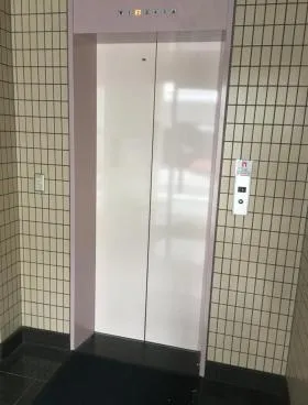 ユニハイト東京(旧SK)ビルの外観