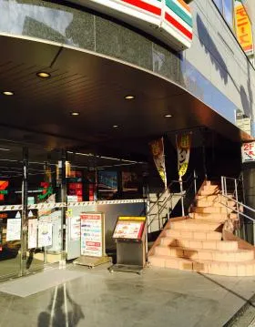 いちご九段ビル(旧稲岡九段ビル)の外観