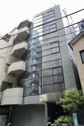 中根ビルの外観