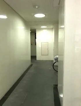 中根ビルの外観