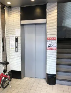 EA1(旧:第33東京)ビルの外観