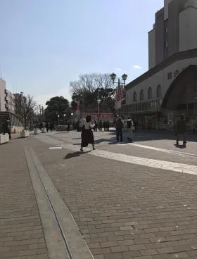 目白スクエアビルの外観