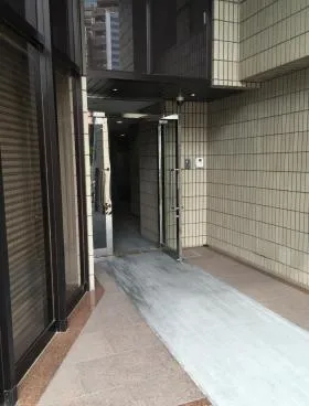 聖堂前ビルの外観