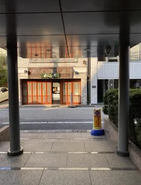 湯島ヒダビルの外観