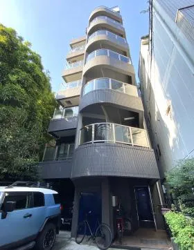 湯島堀井ビルの外観