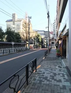 岡田ビルの外観
