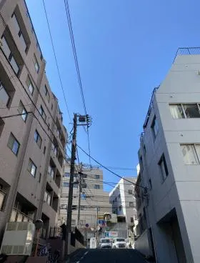 スズタカビルの外観