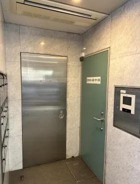 神田須田町ビルの外観