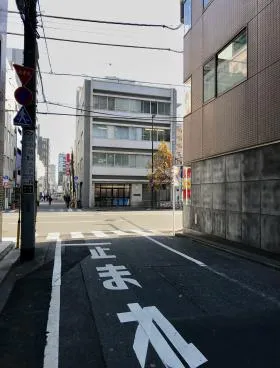 高村ビルの外観