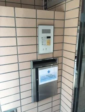 天神弥栄興産ビルの外観