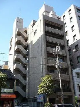 YMビルの外観