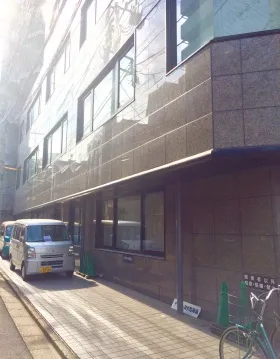 大塚ビルの外観
