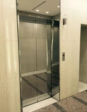 リード東京ビルの外観