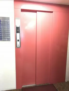 原ビルの外観