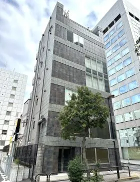 麹町コルソコモビルの外観