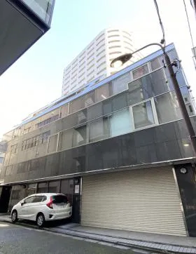 隼町サン・アンド・スタービルの外観