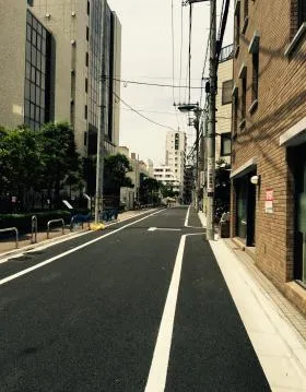 天野ビルの外観