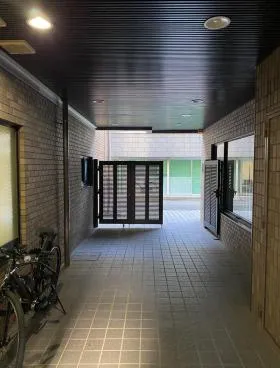 天野ビル新館の外観