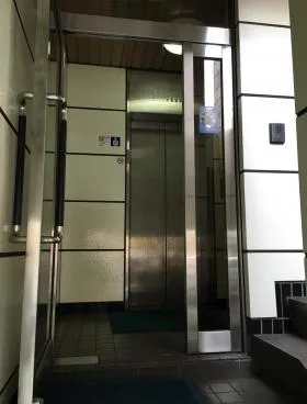 長嶋ビルの外観