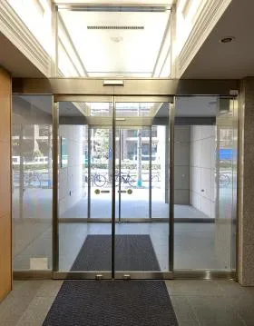 麹町プレイスの外観