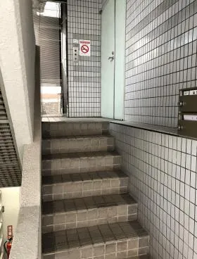 AZ Ginza East(旧ファンデックス銀座)ビルの外観