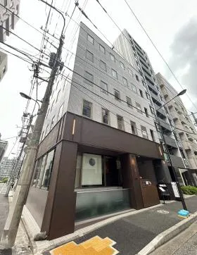 AZ Ginza East(旧ファンデックス銀座)ビルの外観