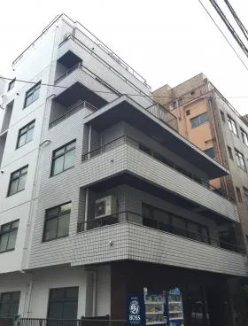 津久井21ビルの外観