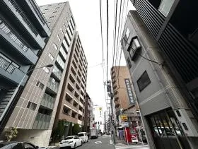 Biz Feel 日本橋小伝馬町ビルの外観