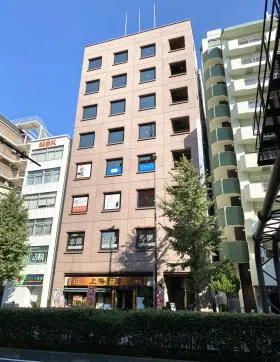 東京ビルの外観