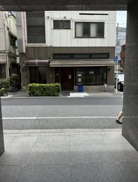 本郷信徳ビルの外観